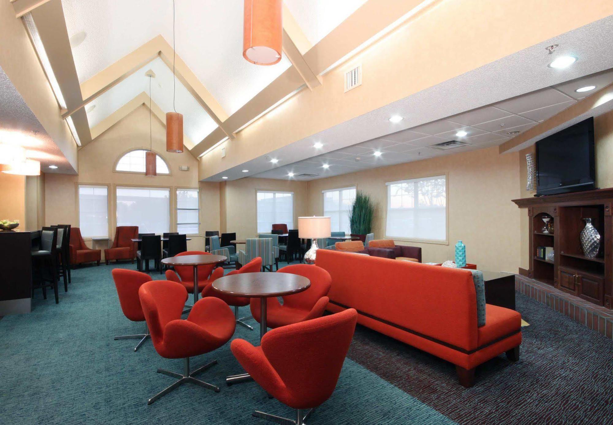 Residence Inn Houston North Ресторан фото