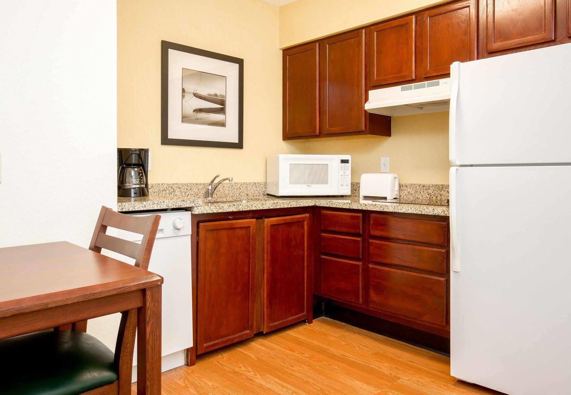 Residence Inn Houston North Екстер'єр фото